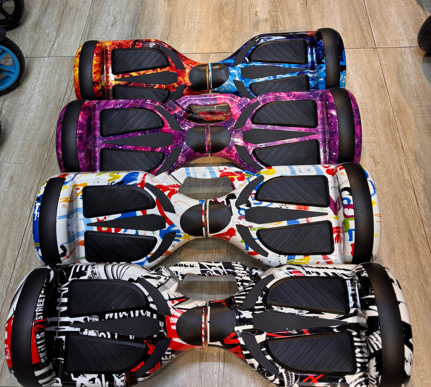 TOYSNRIDES self-balancing scooter with a 300W motor and gyroscope for smooth rides.